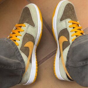 NIKE DUNK DUSTY OLIVE Size 14